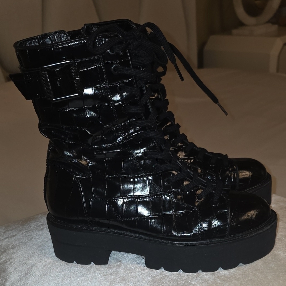 Stuart Weitzman Glossy Patent Leather Black Combat Boots Size 6.5